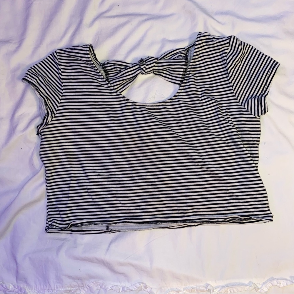 Mossimo Supply Co B&W Striped Crop Top
